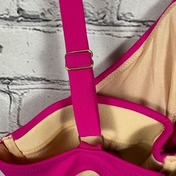 L’Agent by Agent Provocateur Women’s Adrina Swim Bikini Top Underwire Pink S NWT - Picture 3 of 12